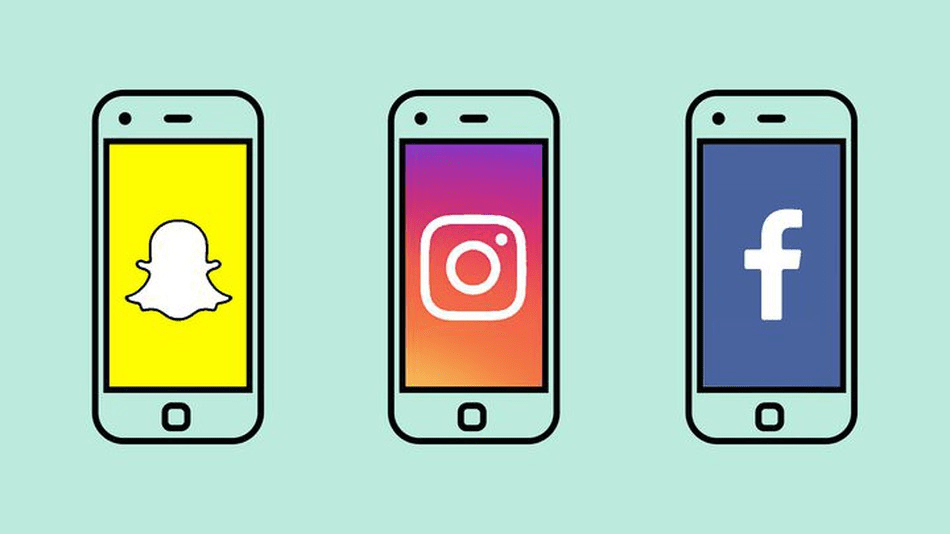 l'utilisateur envoie des SMS via Facebook sur Instagram pour vérifier s'ils ont été supprimés dans Snapchat