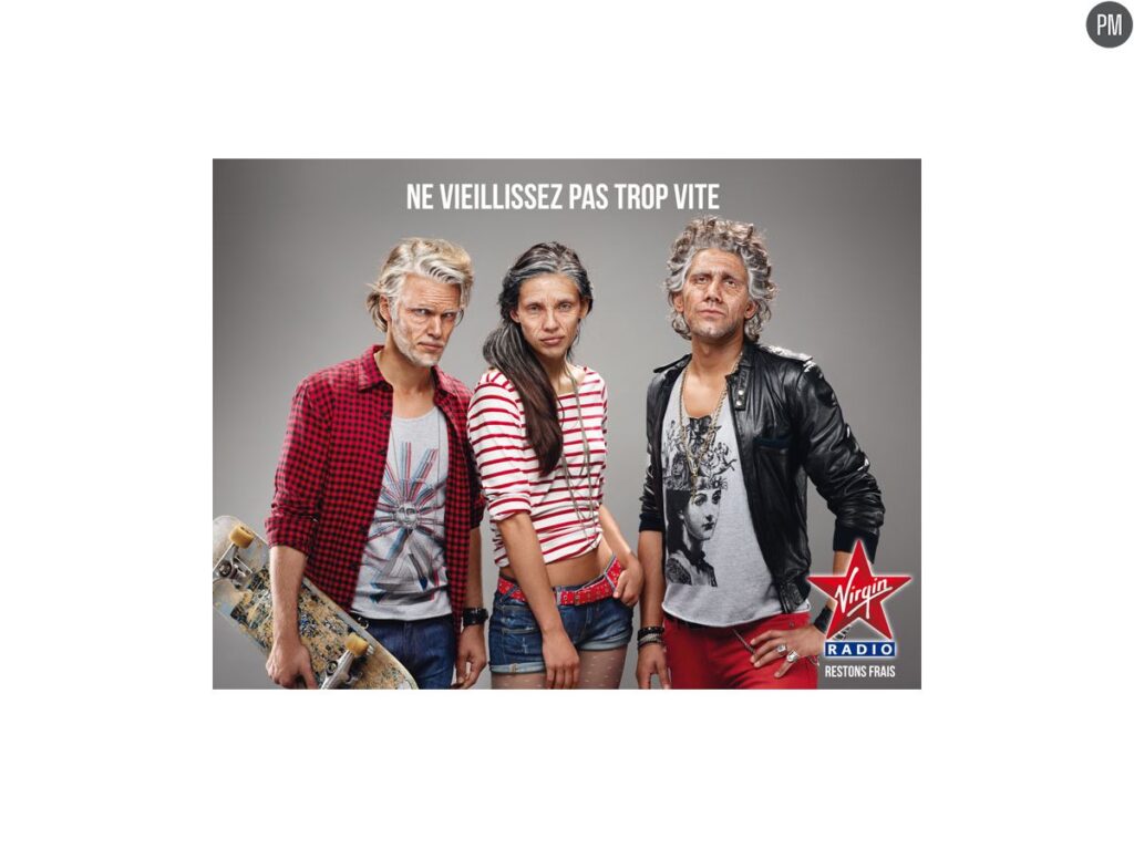 Affiche promotionnelle de Virgin Radio en milieu urbain illustrant une campagne publicitaire