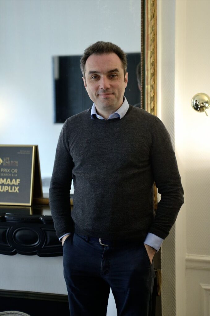 Portrait de Cédric Guérin, expert SEO reconnu à Rennes
