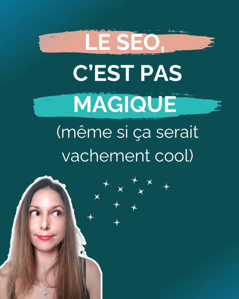 Consultante SEO concentrée en pleine stratégie digitale